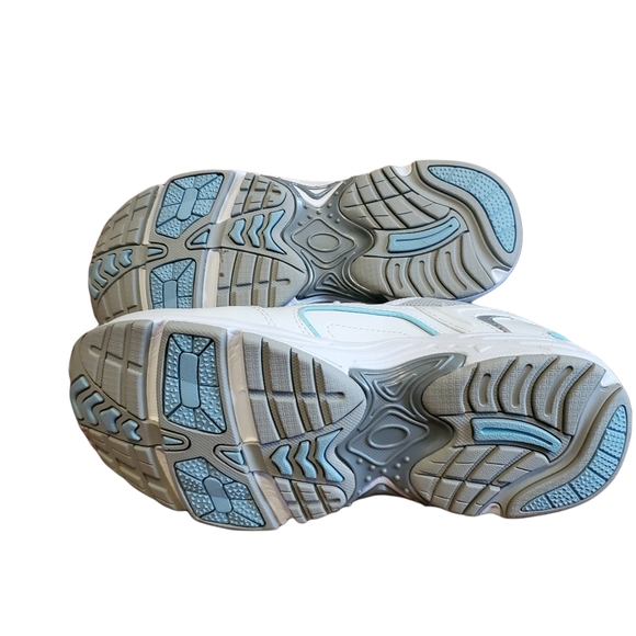 NEW Vionic Walker Classic Leather Sneaker - Picture 7 of 9